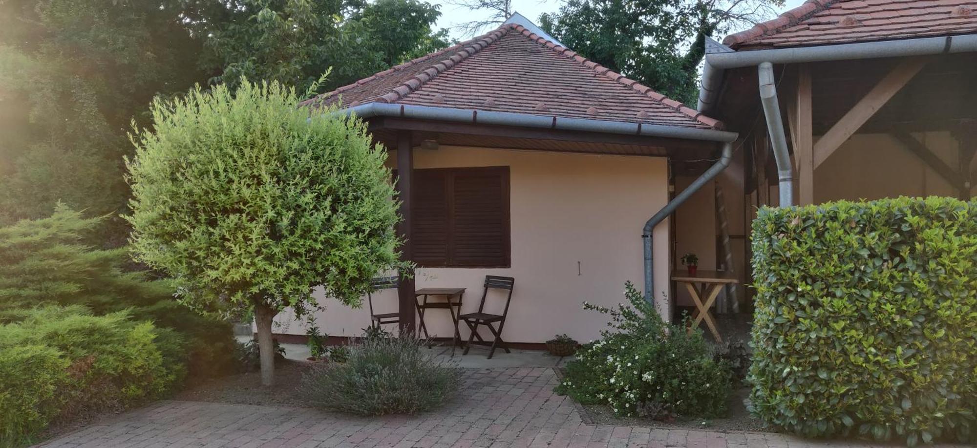 Korona Panzio Bed & Breakfast Balatonberény Exterior photo