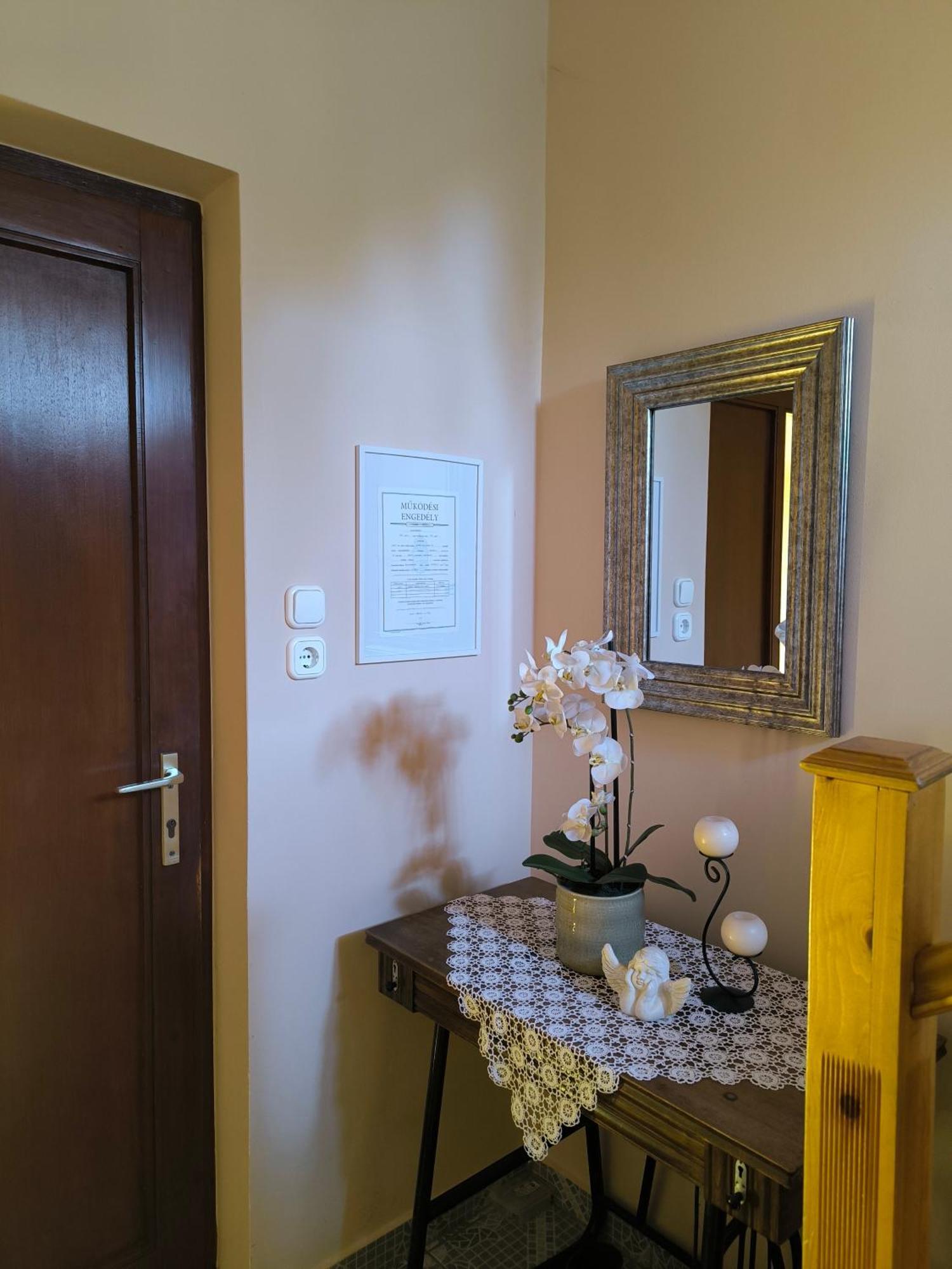 Korona Panzio Bed & Breakfast Balatonberény Exterior photo